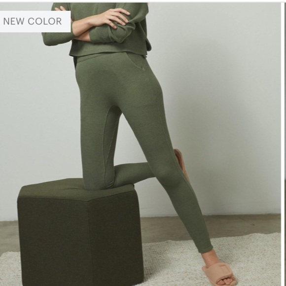NWT Lunya Restore Thermal High Rise Legging - Picture 1 of 5